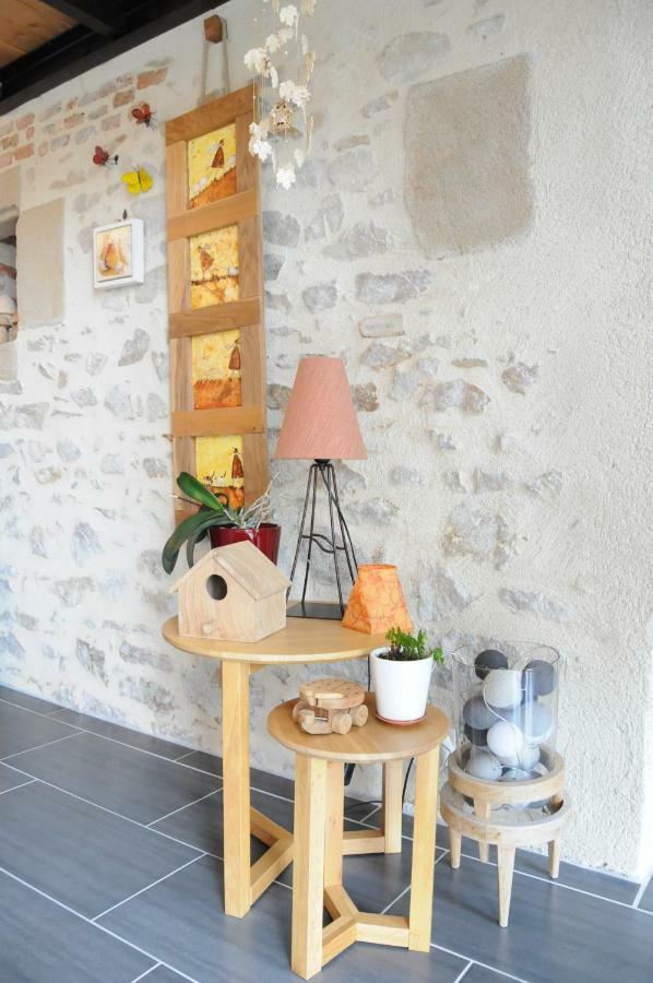 Bed and Breakfast Le champ Bagnolet à Voussac Extérieur photo